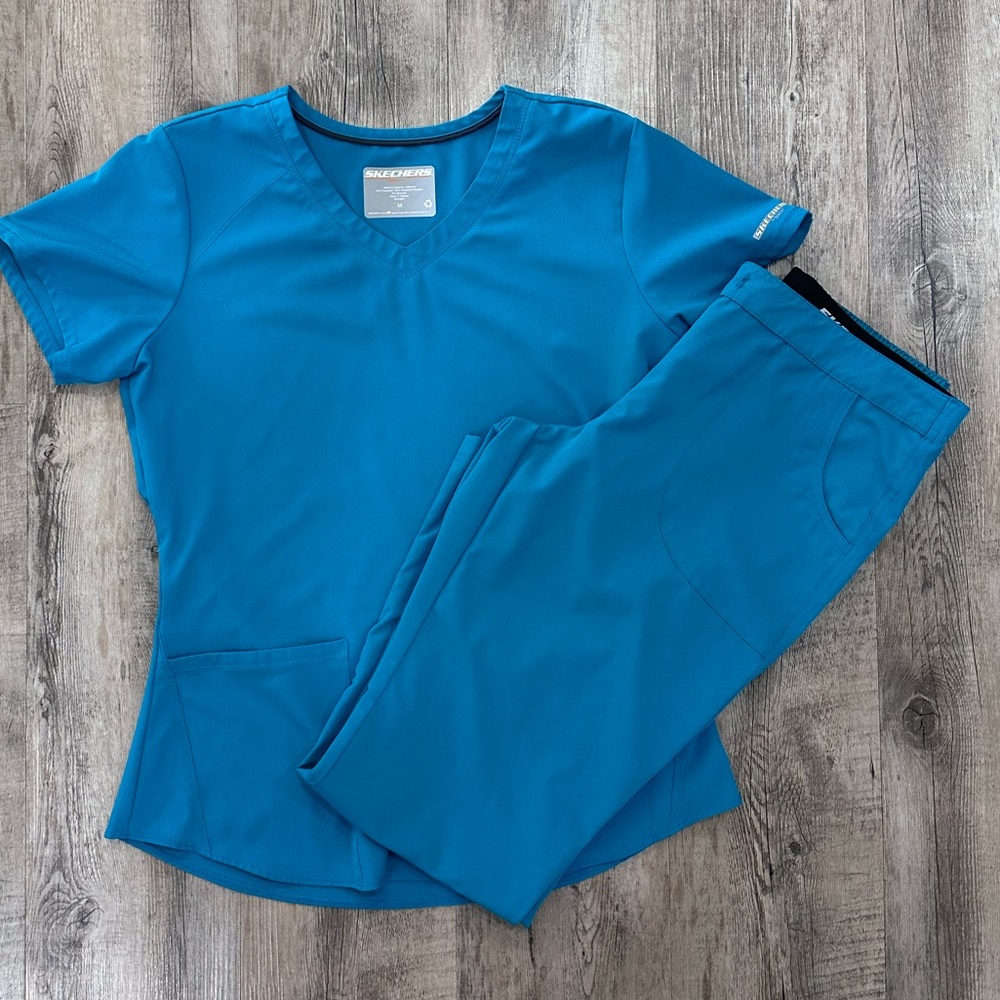 Skechers Women's Teal Blue V-Neck Scrub Top and Pants Set